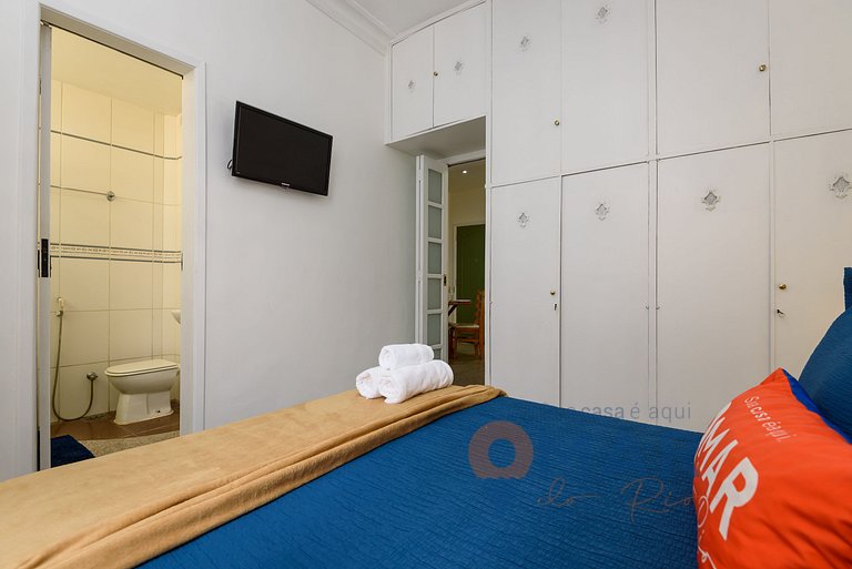 1BDR, 1 minute from Copacabana Beach | PF 31/908