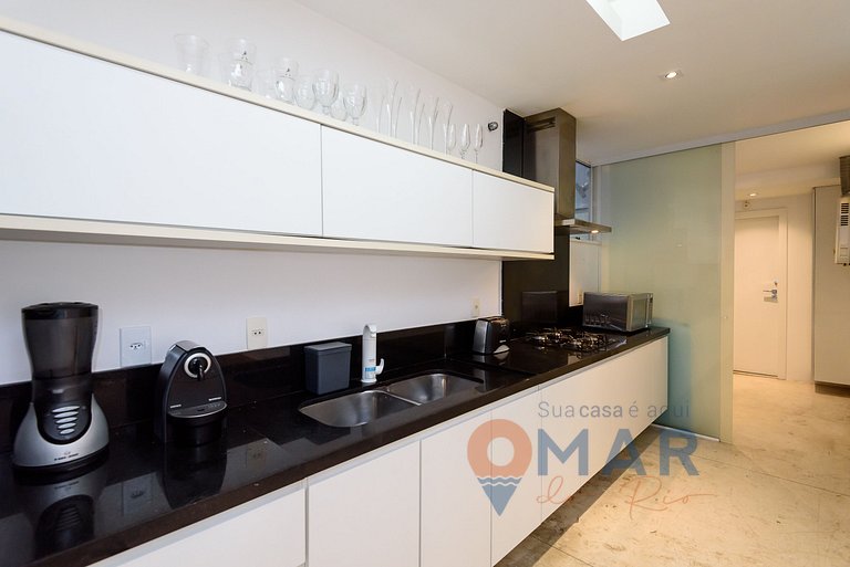 2BDR 330m from Copacabana Beach | RE 253/203