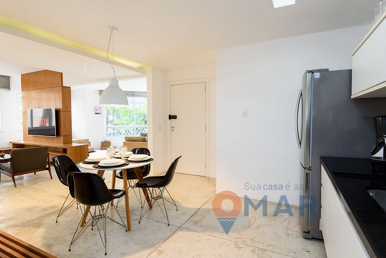 2BDR 330m from Copacabana Beach | RE 253/203