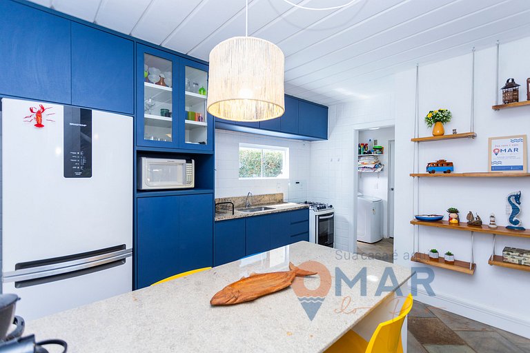 Casa em Búzios com 4 quartos e área gourmet| VF 11