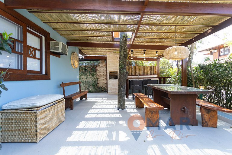 Casa em Búzios com 4 quartos e área gourmet| VF 11
