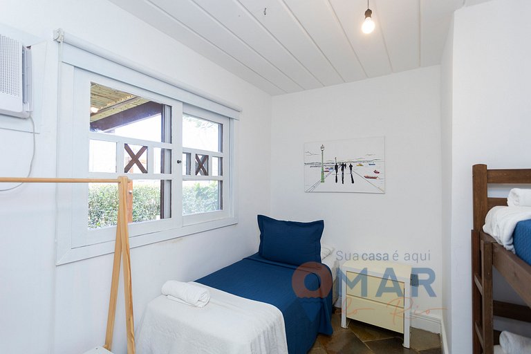 Casa em Búzios com 4 quartos e área gourmet| VF 11