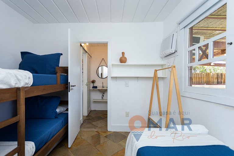 Casa em Búzios com 4 quartos e área gourmet| VF 11