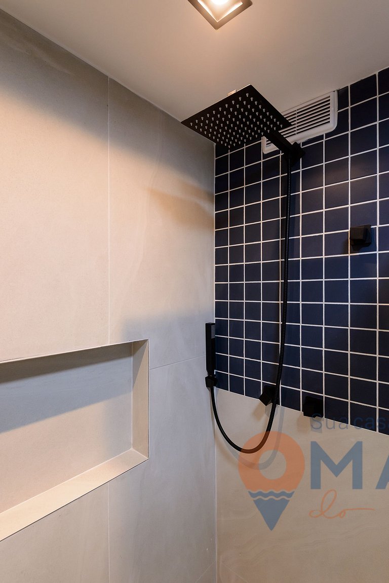 Modern 3 BDRs + Garage in Copacabana | SC 431/704