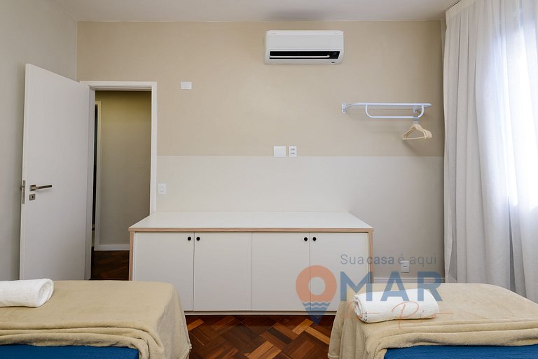 Amplo 3 Qtos c/ Garagem em Copacabana | SC 431/704