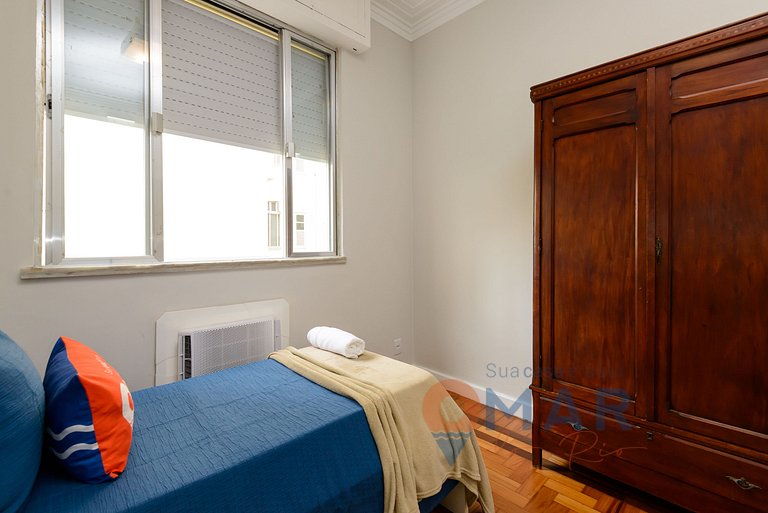 3 BDRs, 2 minutes from Copacabana Beach | JN 43/42