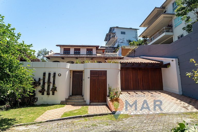Mansão em Niterói com Piscina e Vista Mar | LD 58
