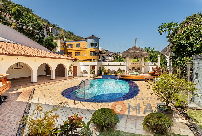 Mansão em Niterói com Piscina e Vista Mar | LD 58