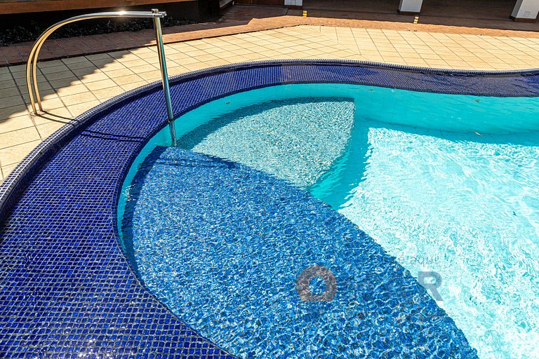 Mansion in Niterói with Pool and Sea View | LD 58