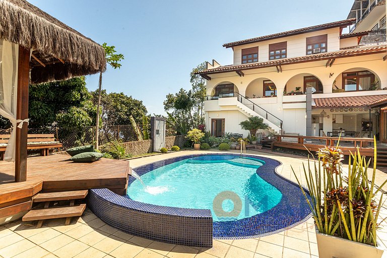 Mansão em Niterói com Piscina e Vista Mar | LD 58