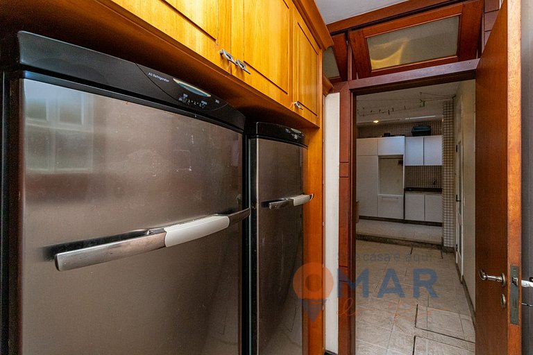 Mansion in Niterói with Pool and Sea View | LD 58
