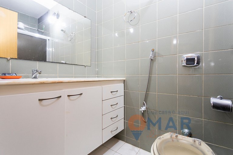 Apartamento pé na areia em Cabo Frio | RDC 60/302