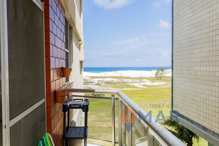 Apartamento pé na areia em Cabo Frio | RDC 60/302