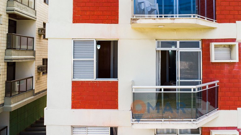 Apartamento pé na areia em Cabo Frio | RDC 60/302