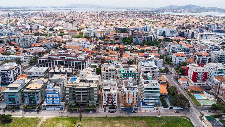 Apartamento pé na areia em Cabo Frio | RDC 60/302