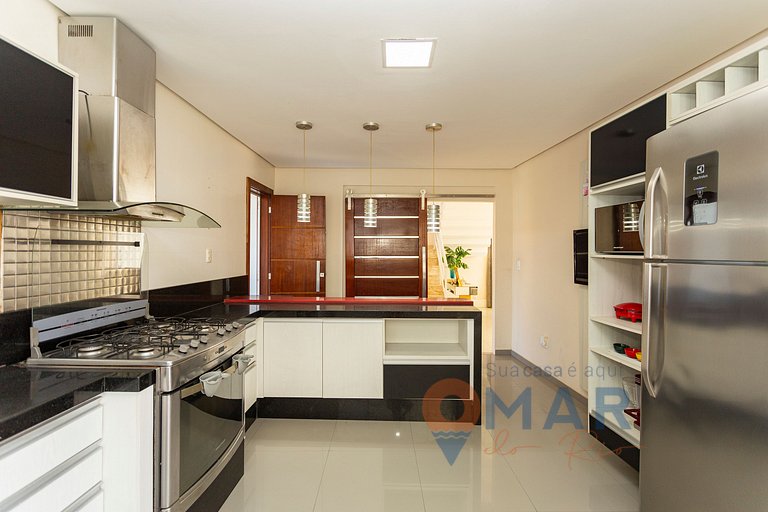 Casa en Cabo Frio con piscina privada | CDP 440