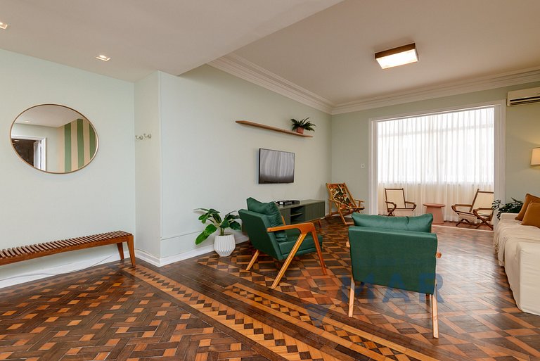 Large 3BDRs with balcony and garage | NSC 664/708