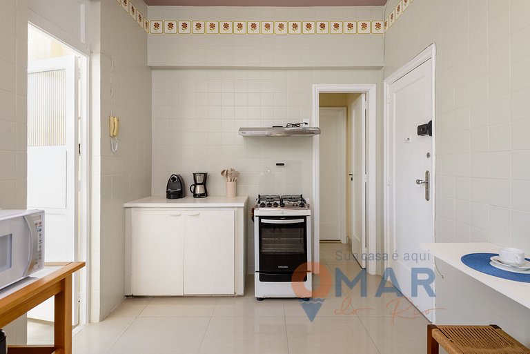 Amplo 3 Qtos com Varanda e Garagem | NSC 664/708
