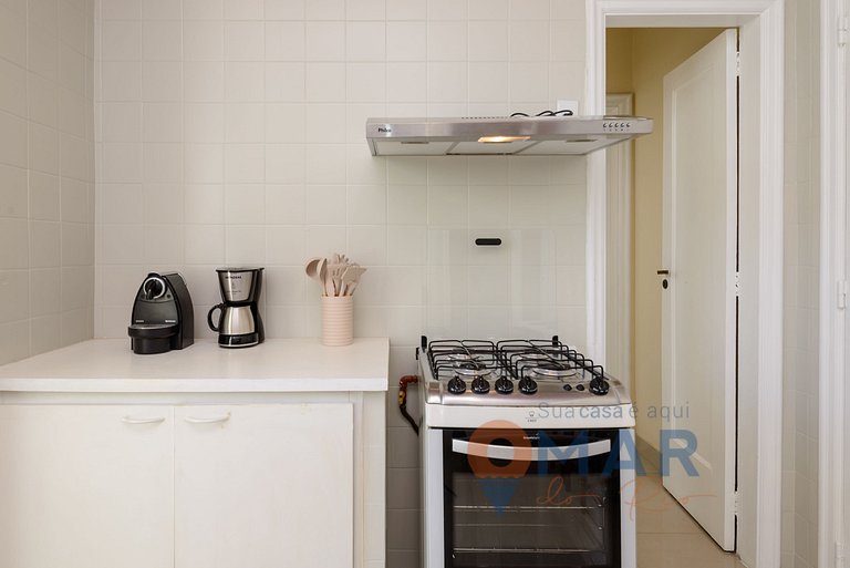 Amplo 3 Qtos com Varanda e Garagem | NSC 664/708