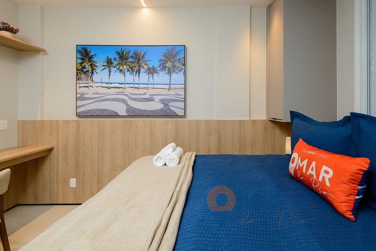 Sophisticated 1BDR 5 Min from the Beach|BR 450/805