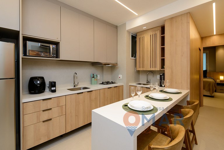 Sophisticated 1BDR 5 Min from the Beach|BR 450/805