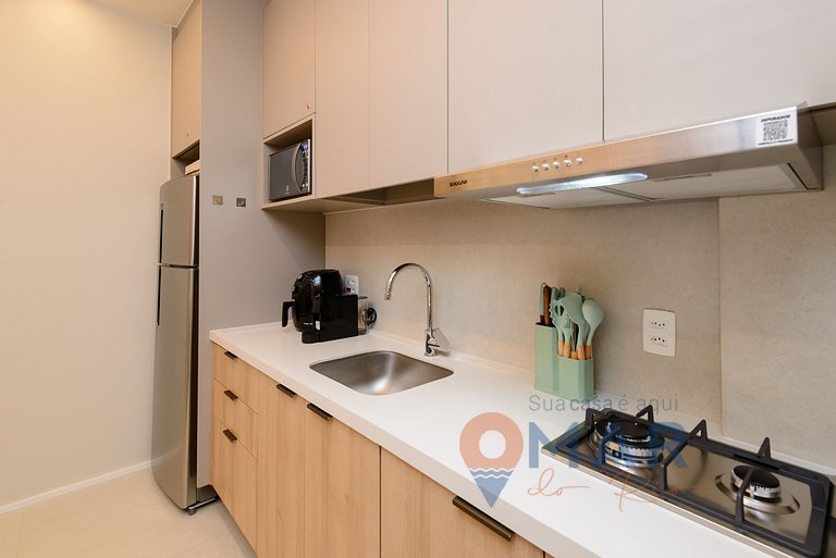 Sophisticated 1BDR 5 Min from the Beach|BR 450/805