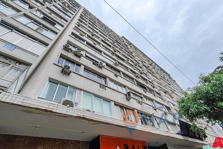 Apartment on Copacabana Beach Block | BRX 58/401