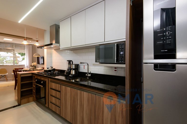 3 BDR in Leme, 1 Minute From the Beach |GS 257/404