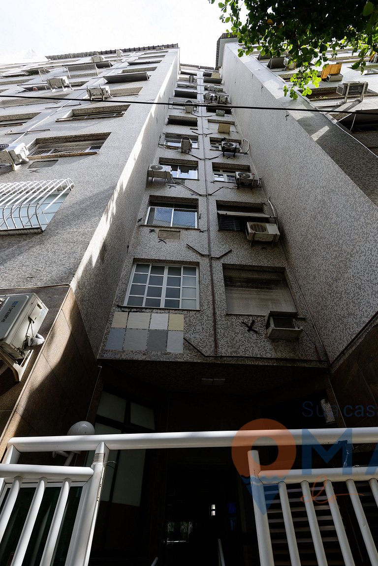 3 BDR in Leme, 1 Minute From the Beach |GS 257/404