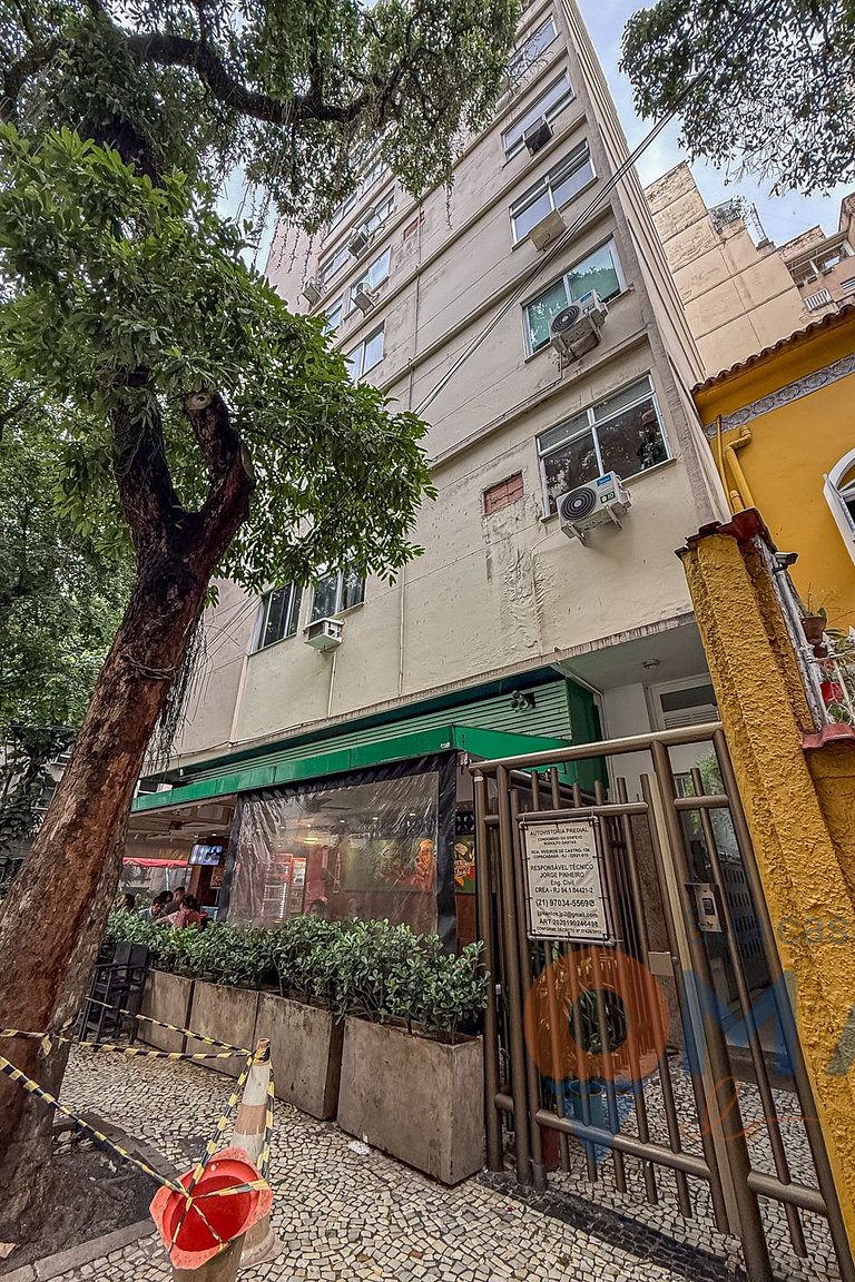 Studio en Copacabana: 4 min de la Playa|MVC156/901