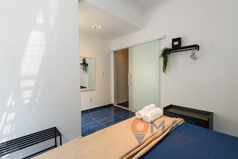 1BDR with Balcony 180m from the Beach | FS 35/303