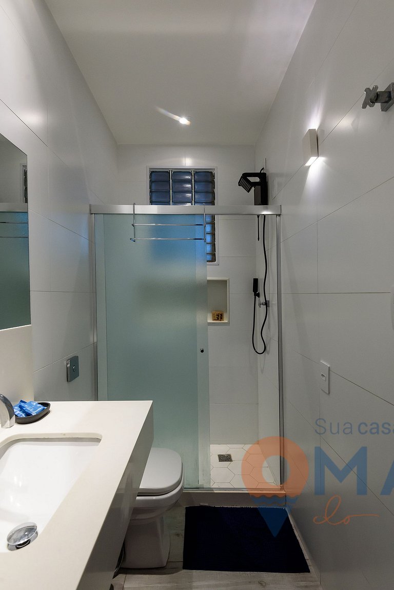1BDR with Balcony 180m from the Beach | FS 35/303