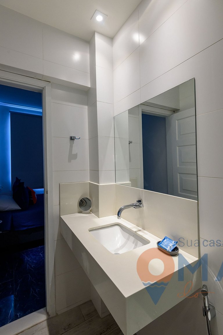 1BDR with Balcony 180m from the Beach | FS 35/303