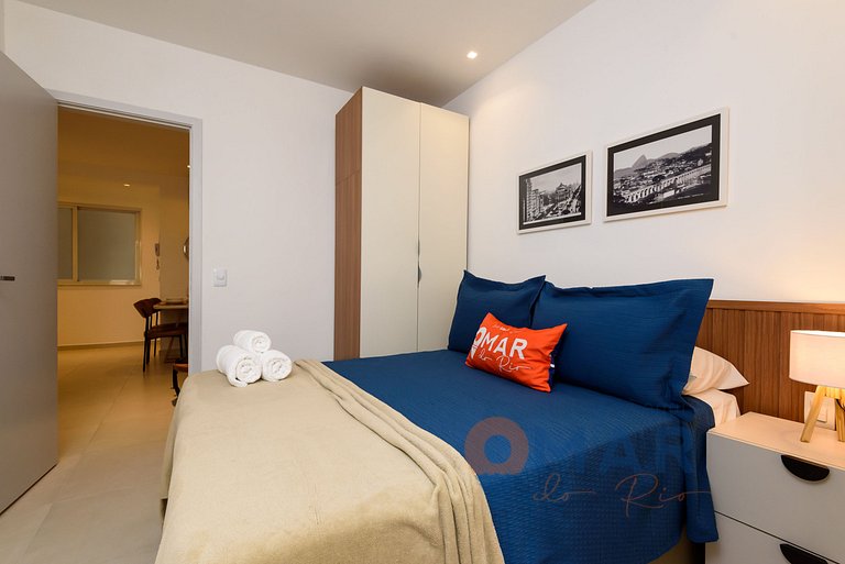 2BDRs in Copacabana 1Min from the beach|A 1480/404