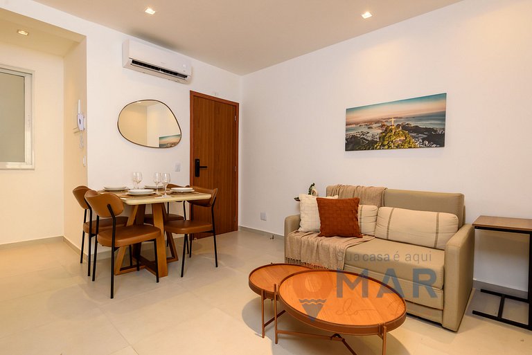 2BDRs in Copacabana 1Min from the beach|A 1480/404