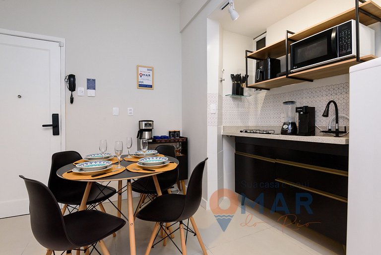1BDR 7 Minutes from Copacabana Beach | BR 668/402