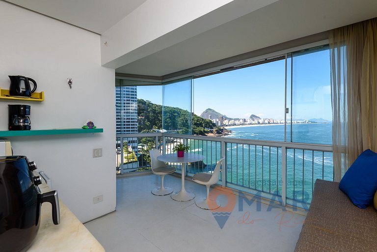 Moderno Apartamento com Vista Mar | V 90/102