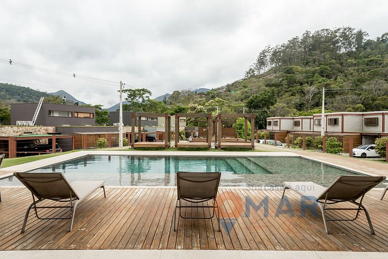 Triplex con Diseño Industrial en Itaipava | AIR A2