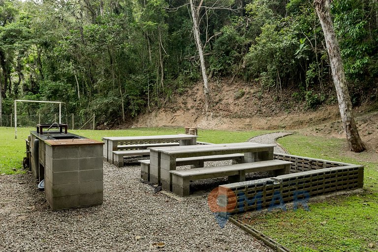 Triplex com Design Industrial em Itaipava | AIR A2