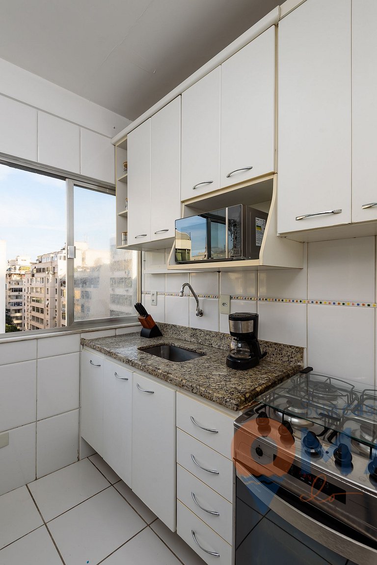 2 Qtos a 5 Min da Praia de Copacabana | PF 78/1006