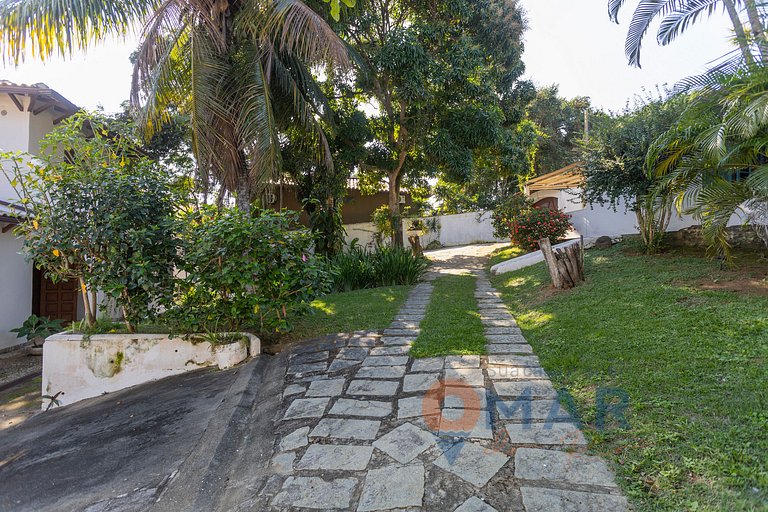 Casa de 4 BDRs c/ piscina en Búzios| Vila Italiana