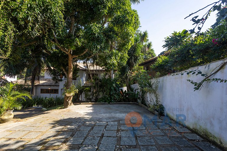 Casa de 4 BDRs c/ piscina en Búzios| Vila Italiana