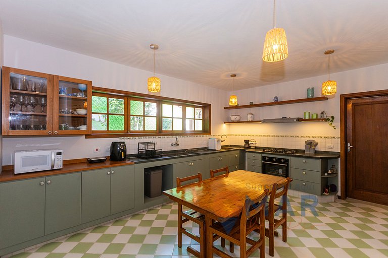 Casa de 4 BDRs c/ piscina en Búzios| Vila Italiana