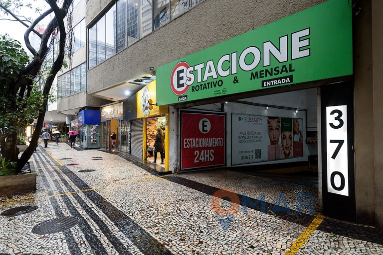 Aparthotel with Pool in Copacabana | BR 370/611