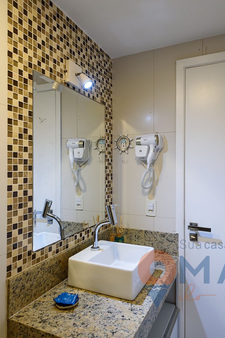 Apartahotel con Piscina en Copacabana | BR 370/611