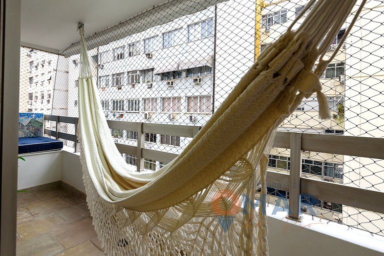 Aparthotel with Pool in Copacabana | BR 370/611