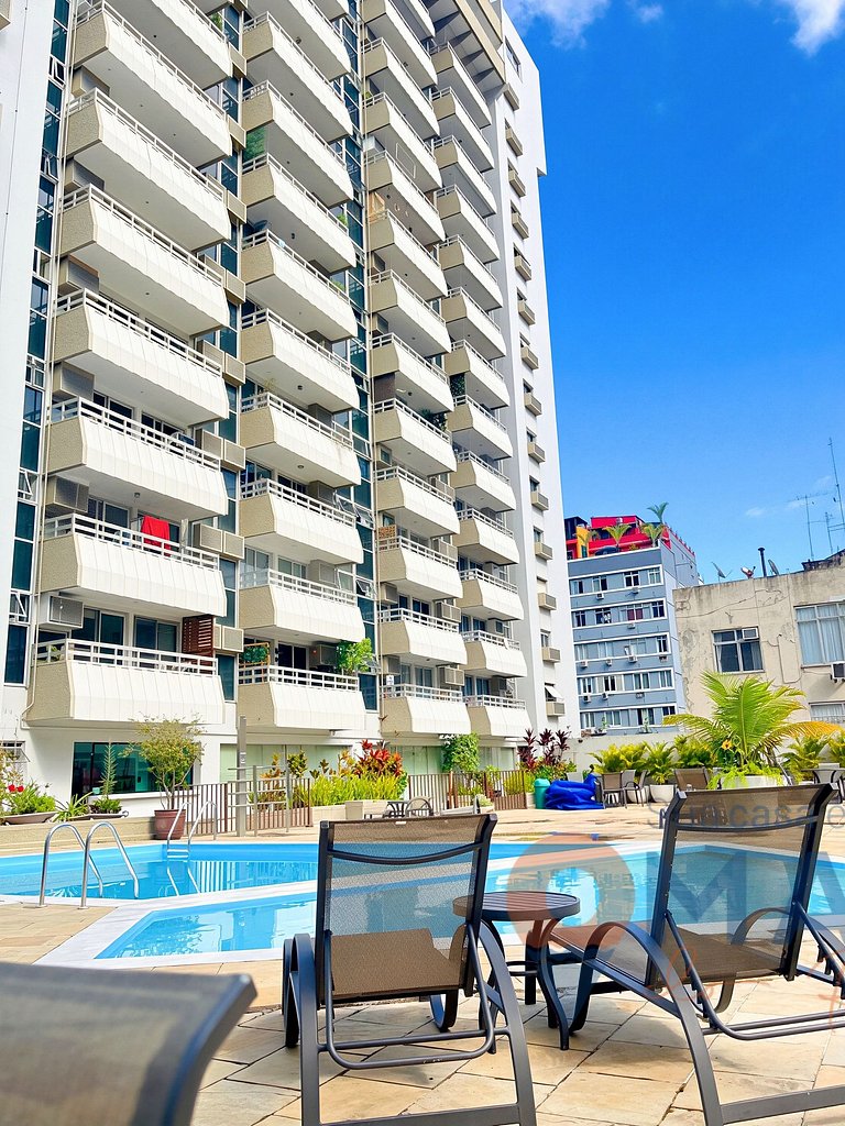 Apartahotel con Piscina en Copacabana | BR 370/611