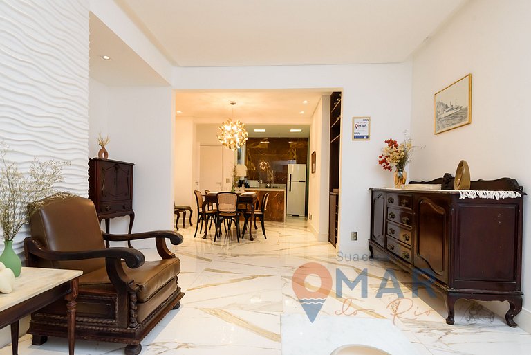 3BDRs, Balcony and Bathtub 8Min from the Beach|AP