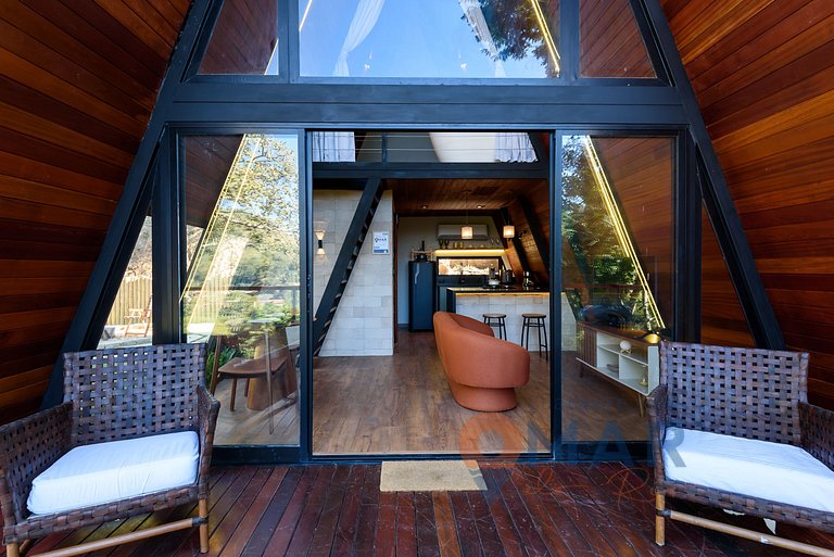 Romantic Cabin with Hot Tub | Canto da Serra 43B