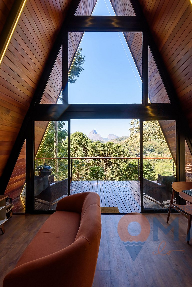 Romantic Cabin with Hot Tub | Canto da Serra 43B